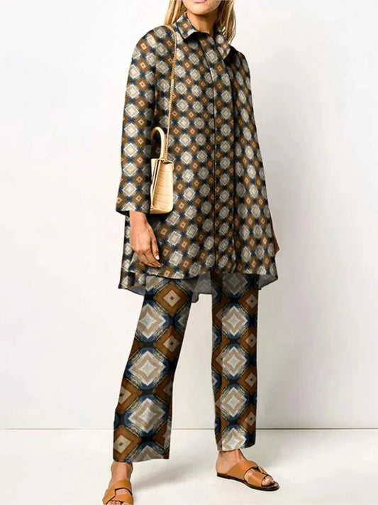 Women's geometric print blouse and wide-leg trousers two-piece set