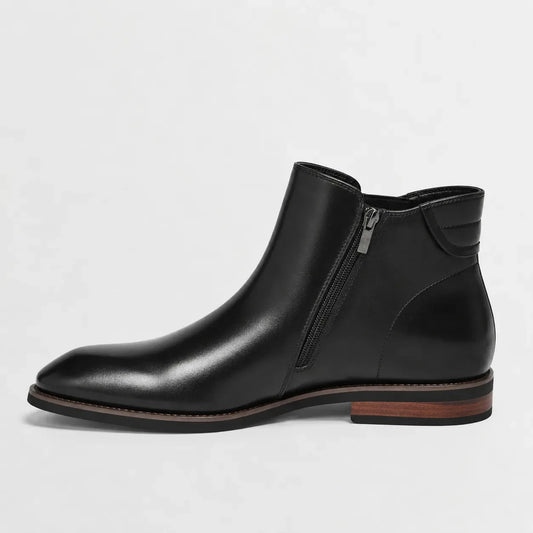 Men's Chelsea ankle boots with side zipper, almond toe and low heel