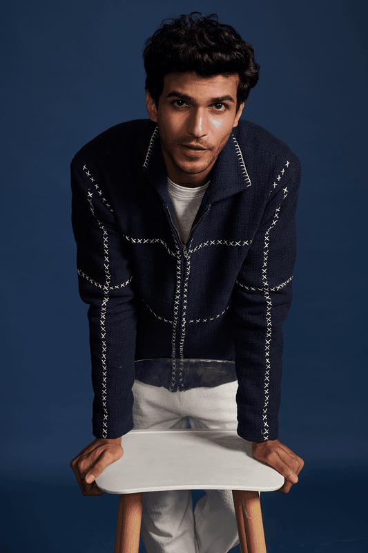Veste zippée bleu marine homme à points de croix, col montant et manches longues