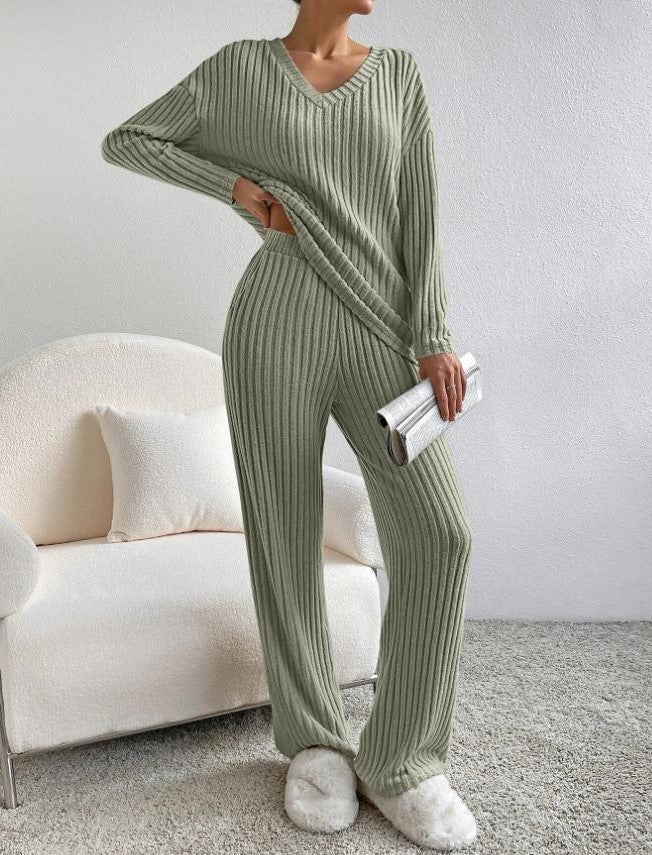 Women's ribbed V-neck pullover and wide-leg trouser set