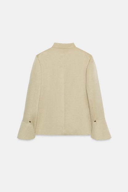 Women's cropped jacket with mandarin collar, button front and flared sleeves