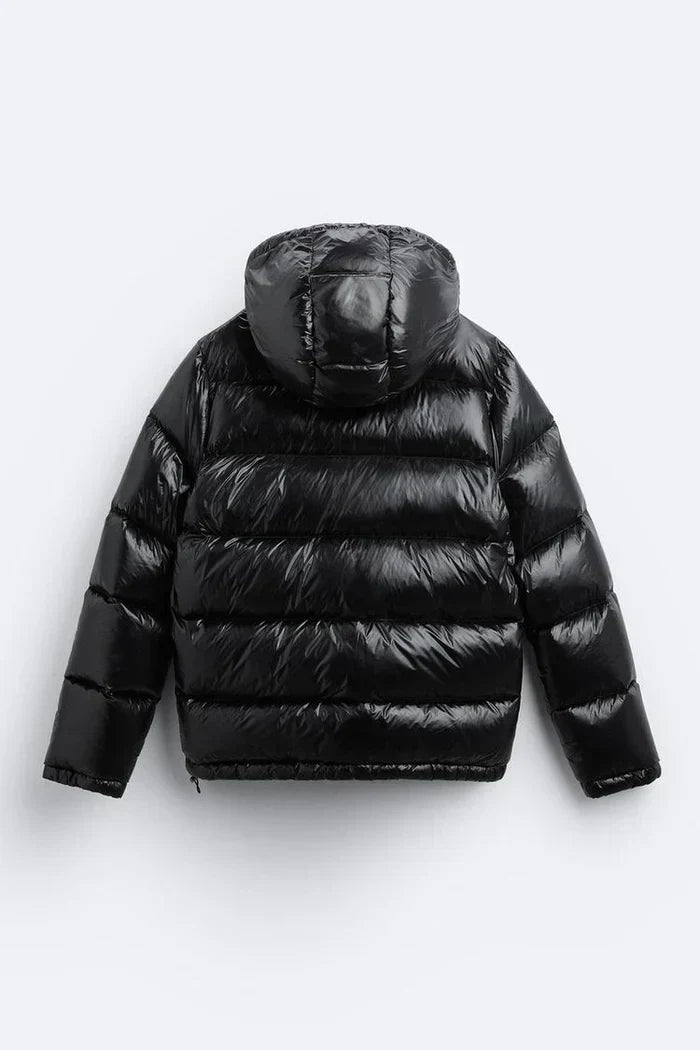 Hooded quilted puffer jacket with zipper and side pockets