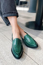 Mocassins femme verts à bout pointu et imprimé crocodile, sans lacets