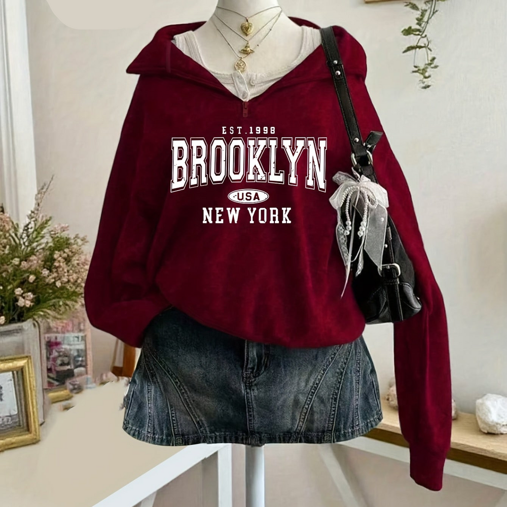Women's Brooklyn graphic hoodie with hood and partial zipper