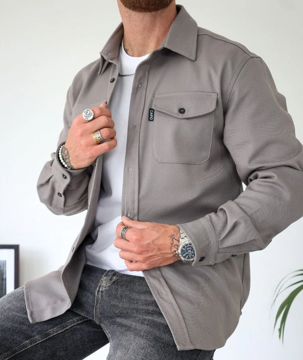 Men's long sleeve shirt jacket with collar and two chest pockets