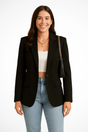 Women's tailored blazer with notched lapel, long sleeves, button fastening and flap pockets