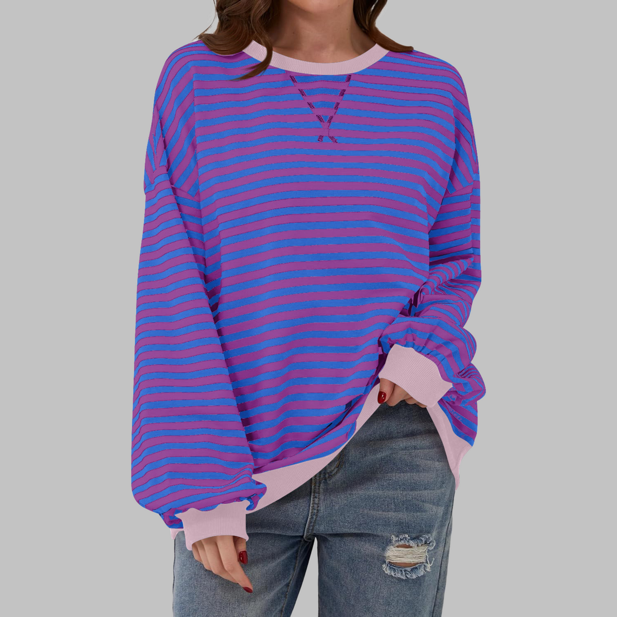 Women's striped crew neck sweatshirt with long sleeves and contrast ribbed trims