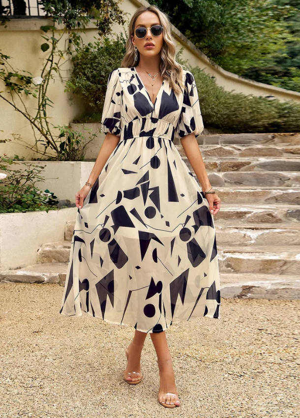 Fiora - Floral Smocked Midi Dress