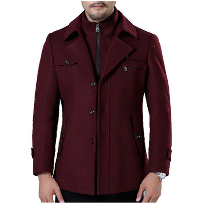 Men's double-breasted coat with stand collar, flap pockets and long sleeves