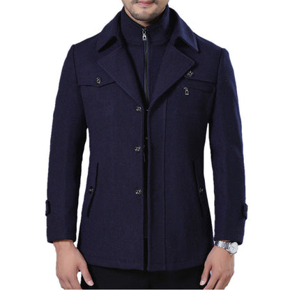 Men's double-breasted coat with stand collar, flap pockets and long sleeves