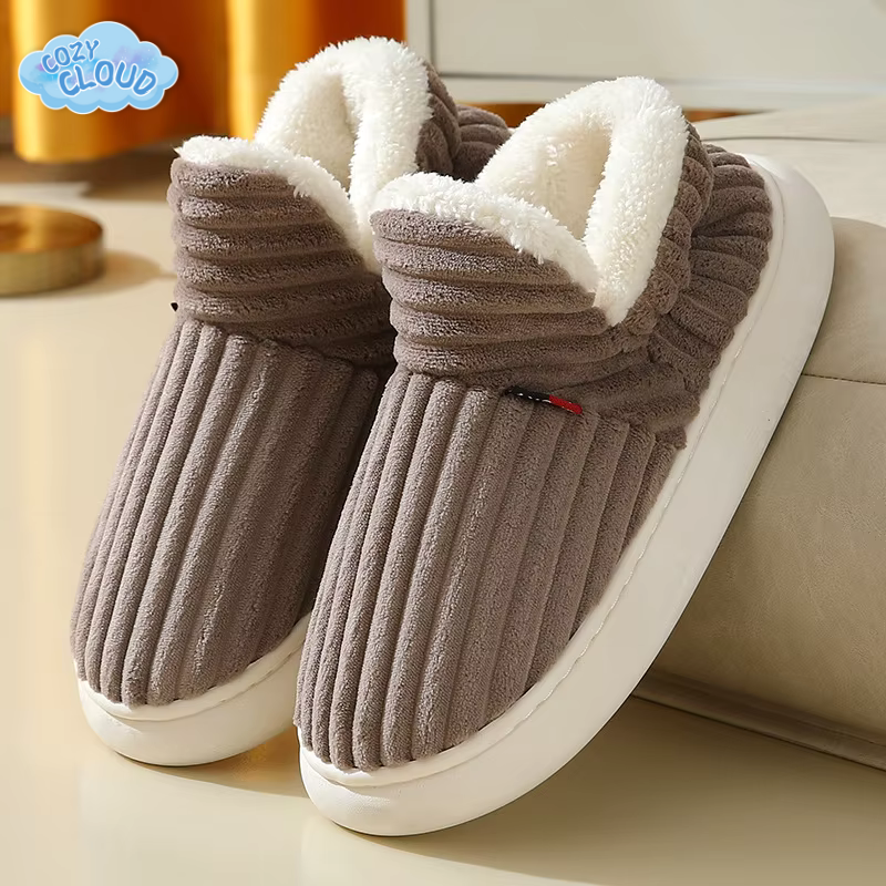 Ribbed closed-toe slip-on slippers with light lining and flat white soles
