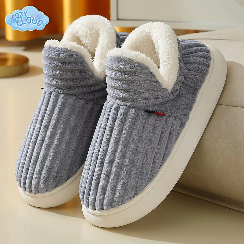 Ribbed closed-toe slip-on slippers with light lining and flat white soles