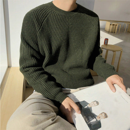 Unisex ribbed crew neck sweater in green and white, long sleeves, relaxed fit