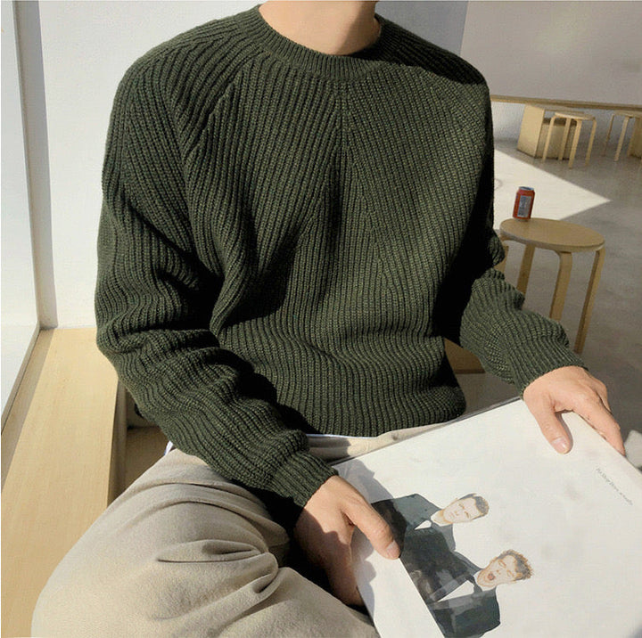 Unisex ribbed crew neck sweater in green and white, long sleeves, relaxed fit