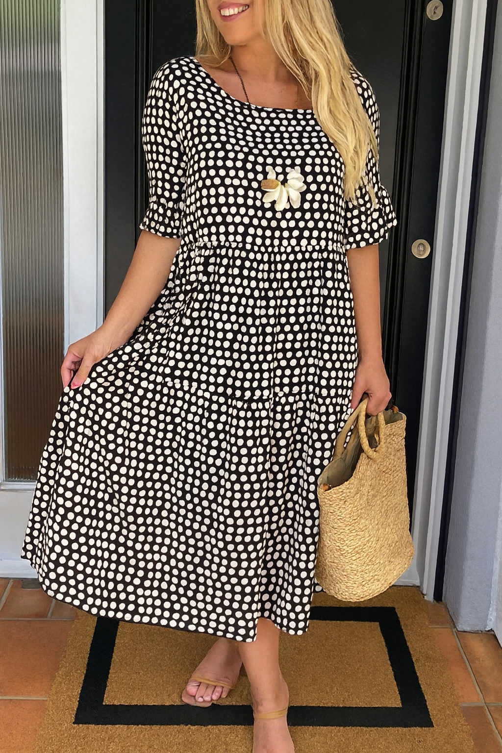 Lyra - Short Sleeve Midi Dress