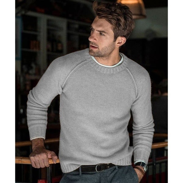 Men's long-sleeve crew neck knit sweater with ribbed trims
