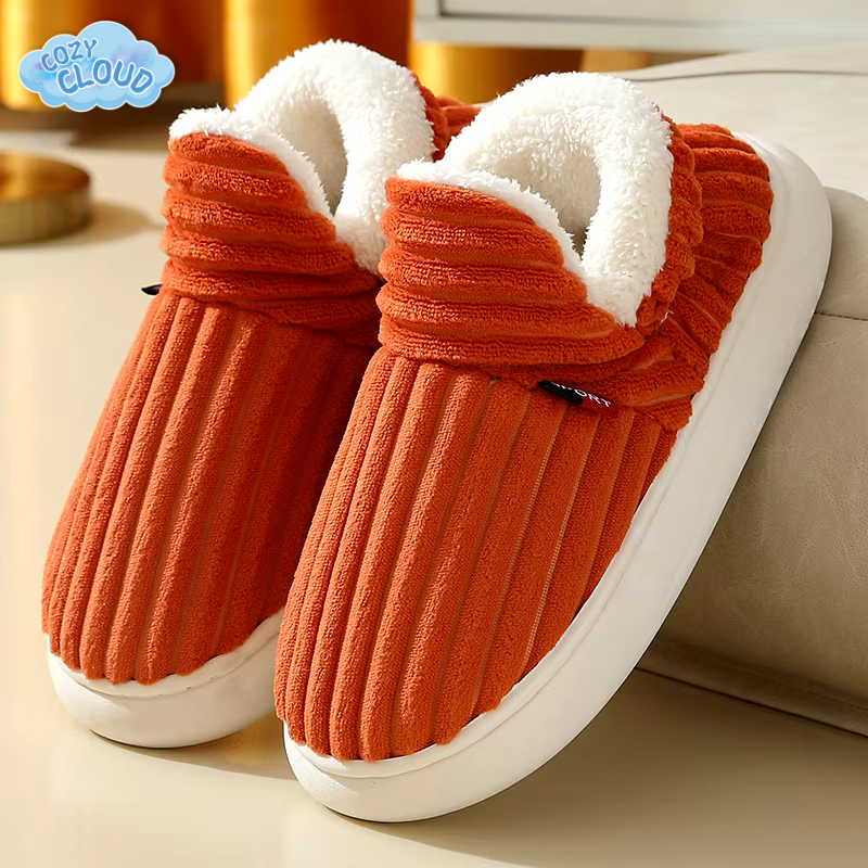 Ribbed closed-toe slip-on slippers with light lining and flat white soles