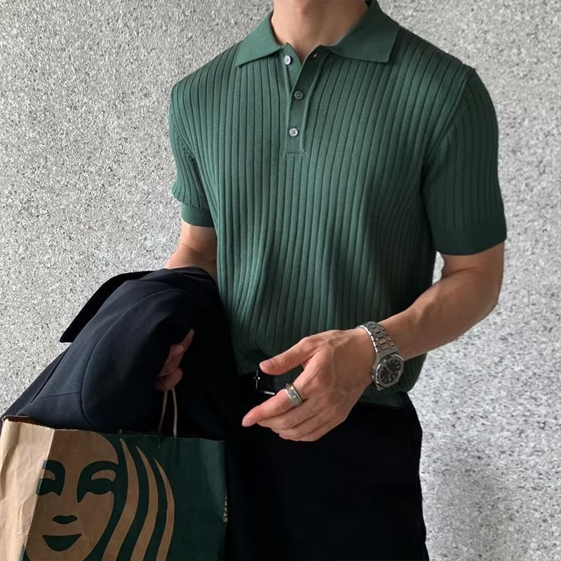 Men's short-sleeve ribbed knitted polo shirt with pointed collar and button placket
