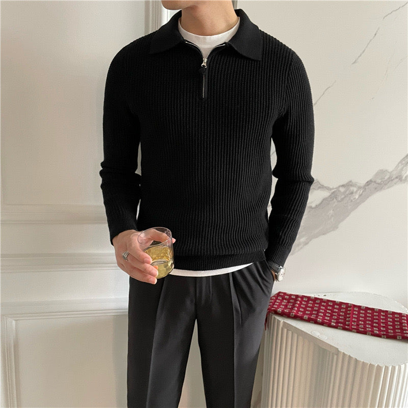 Men's ribbed quarter-zip sweater with collar in white and black