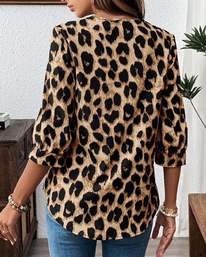 Women's leopard print blouse with V-neck collar and 3/4 sleeves