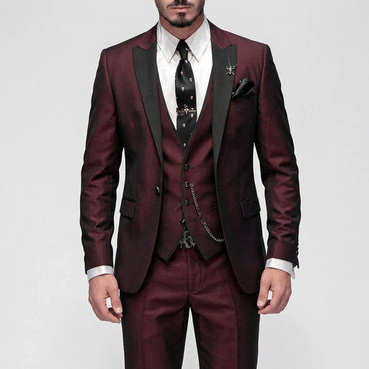 Costume trois pièces homme coupe ajustée à revers contrastés et manches longues