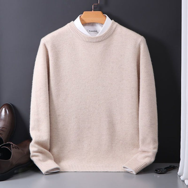 Men's classic crew-neck sweater with long sleeves
