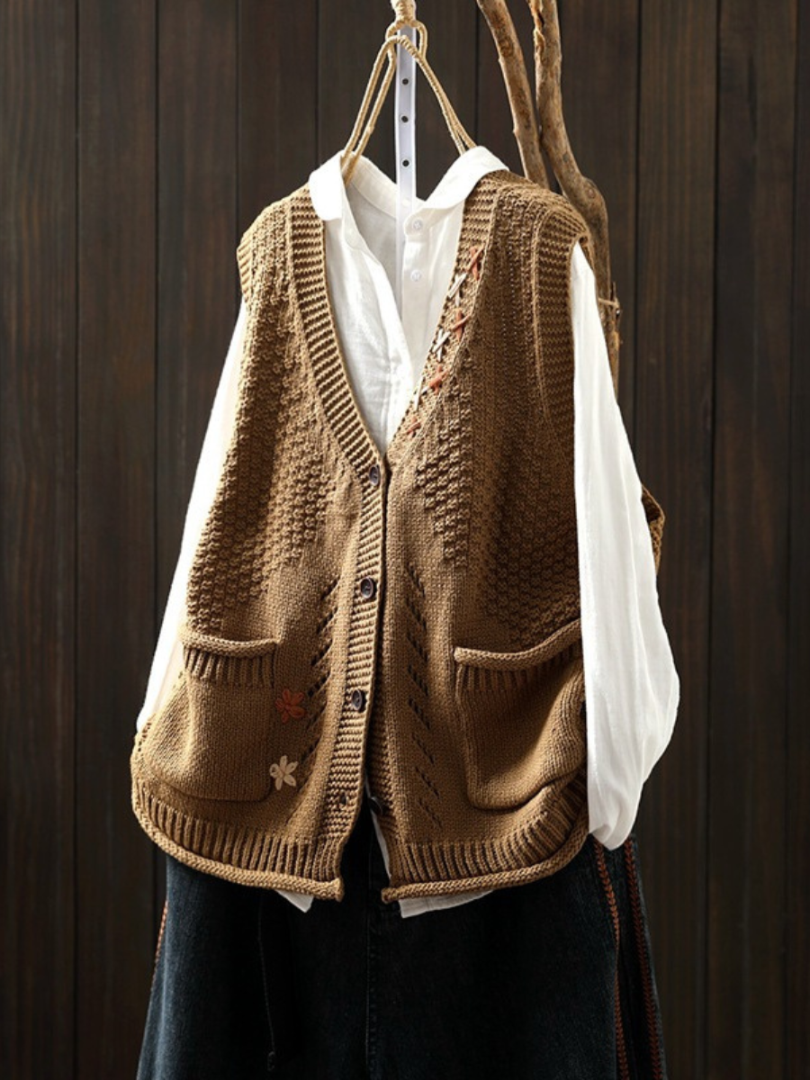 Women's textured knit vest with V-neck, buttons and patch pockets