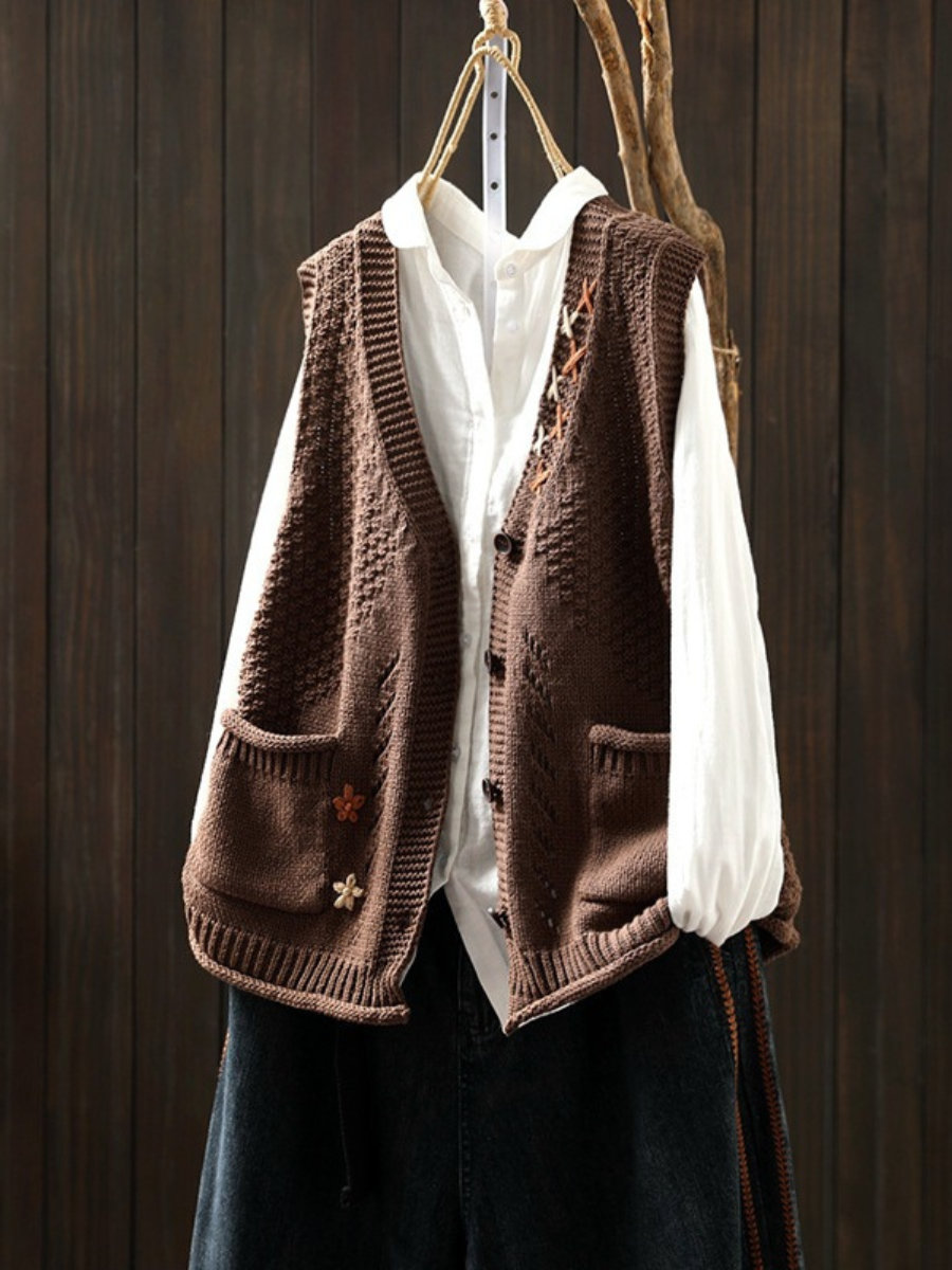 Women's textured knit vest with V-neck, buttons and patch pockets