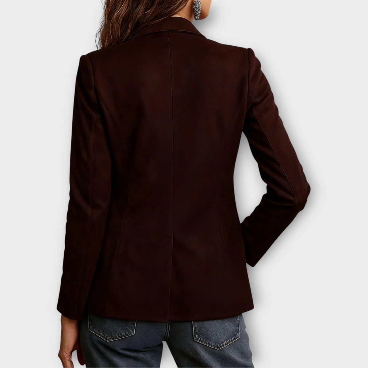 Women's vintage blazer with notched collar, button front and patch pockets