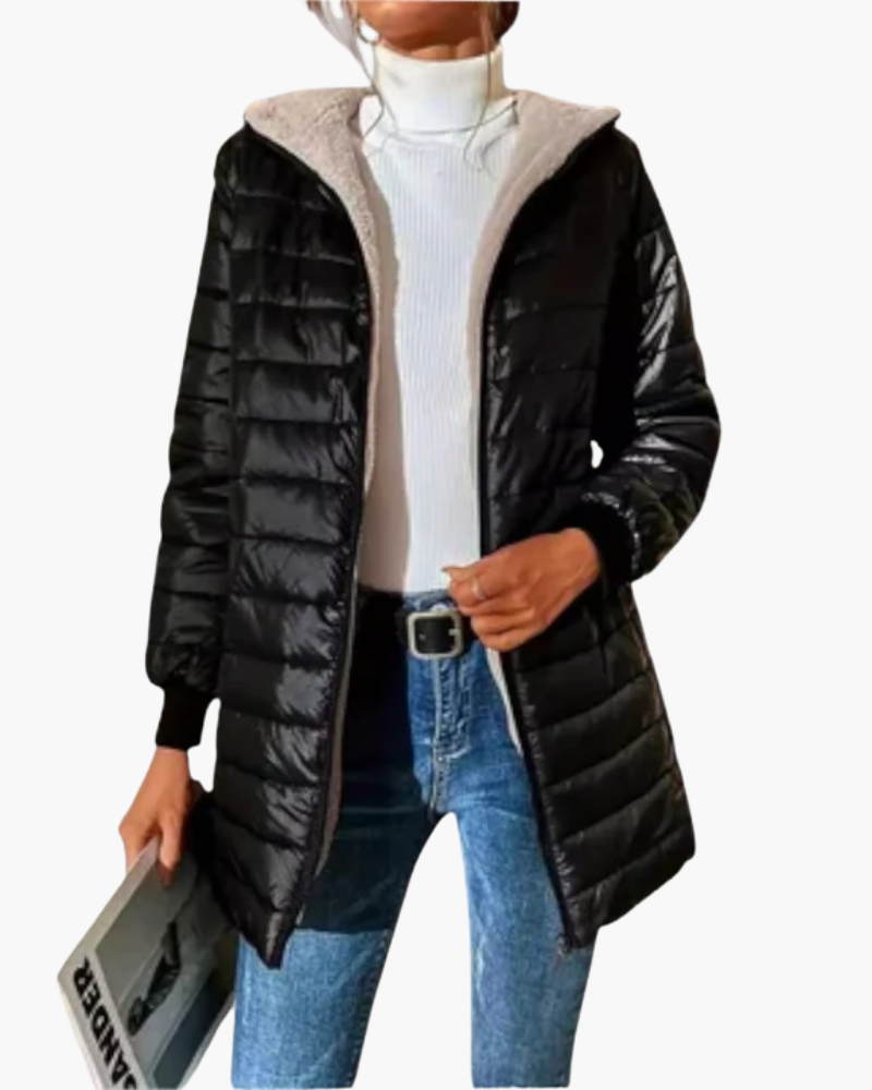 Women's quilted hooded jacket with long sleeves and zip front