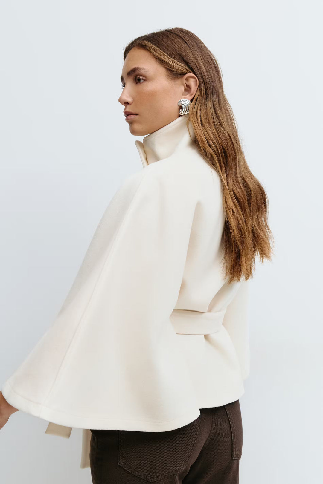 Women's cape coat with high collar and tie belt