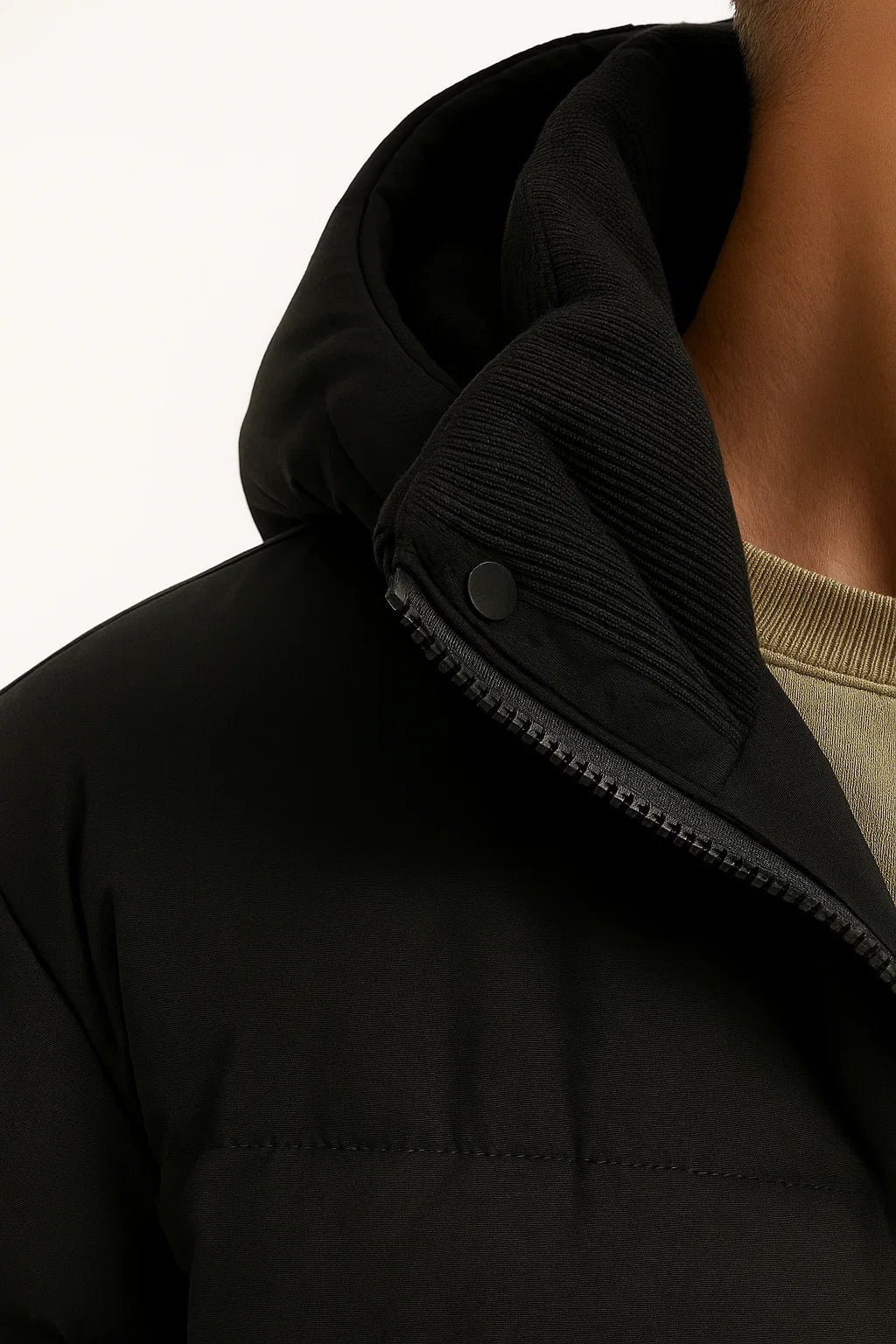 Men's hooded quilted puffer jacket with zip front and long sleeves