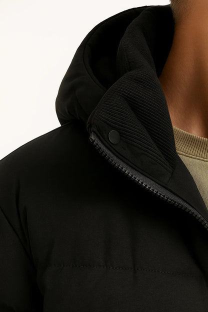 Men's hooded quilted puffer jacket with zip front and long sleeves