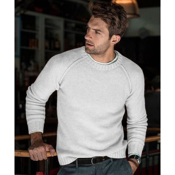Men's long-sleeve crew neck knit sweater with ribbed trims