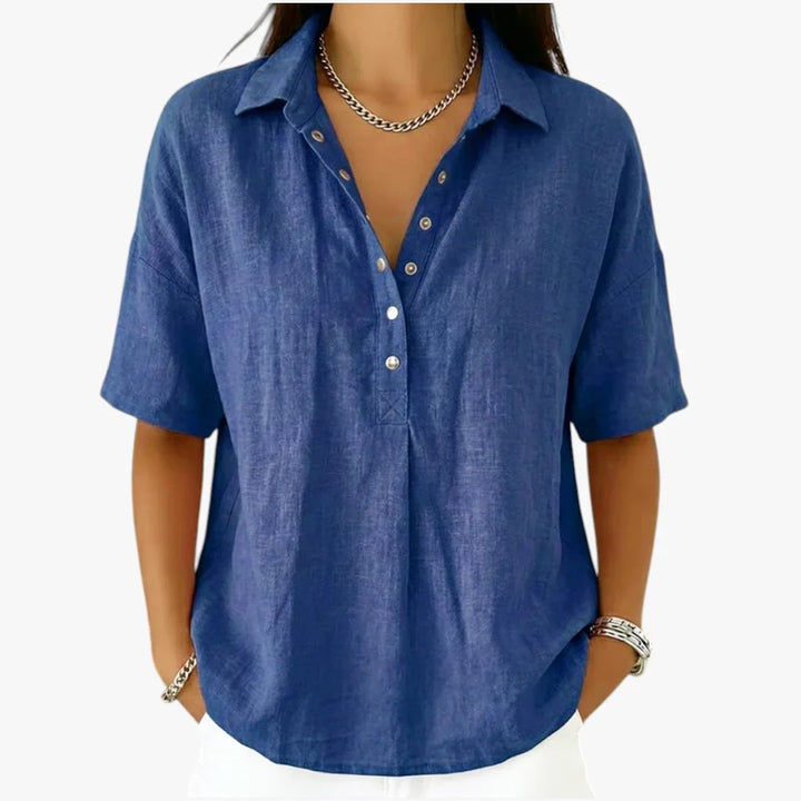 Women's oversized shirt blouse with classic collar and short sleeves