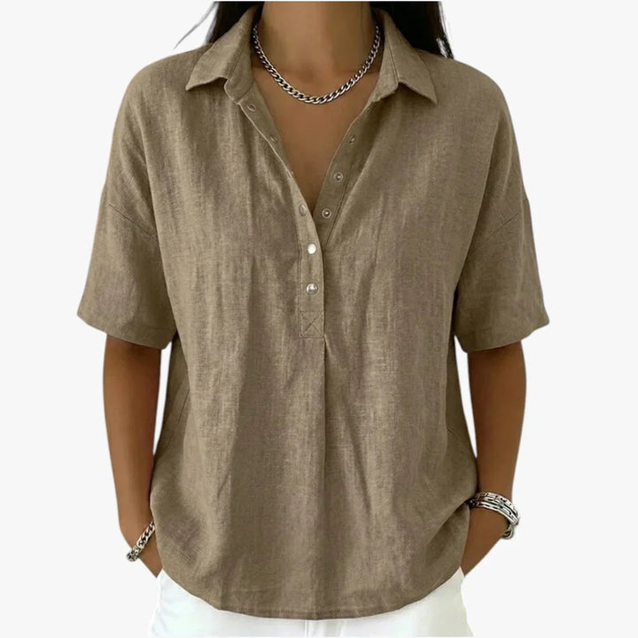 Women's oversized shirt blouse with classic collar and short sleeves