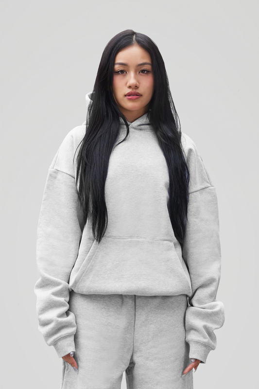 Women's grey pullover hoodie with hood, long sleeves and kangaroo pocket