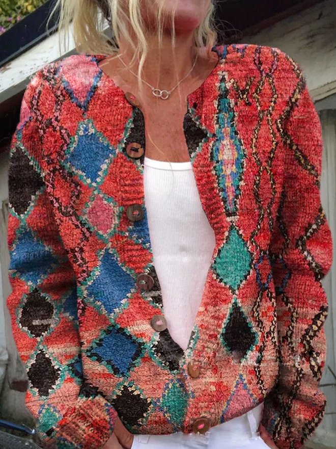 Women's floral cardigan with long sleeves and front buttons