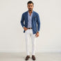 Men's textured blazer with notched lapels, long sleeves and front pockets