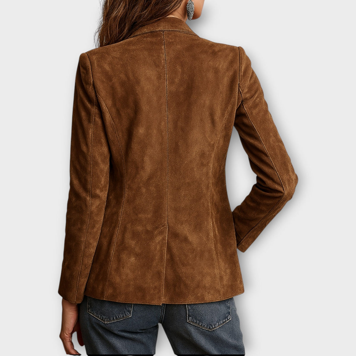 Women's vintage blazer with notched collar, button front and patch pockets