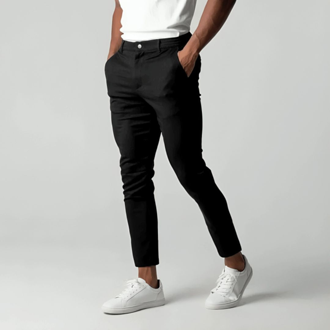 Men's slim chino trousers with cropped legs and front pockets
