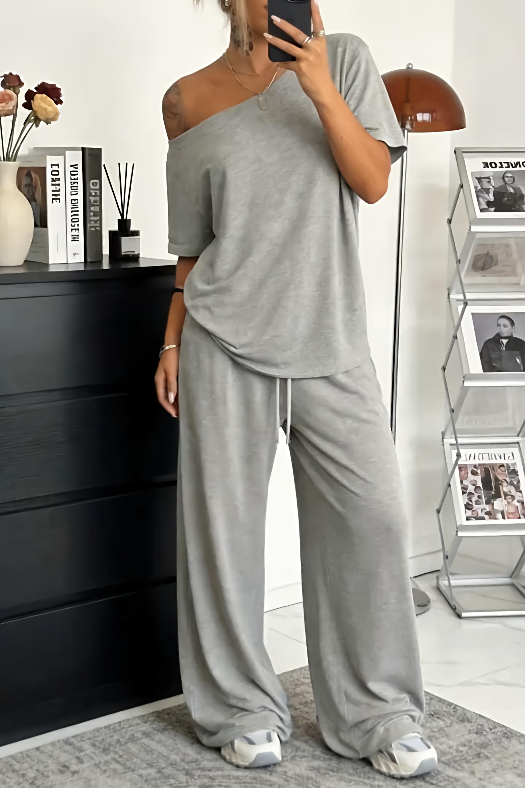 Rhea - Off-shoulder two-piece set