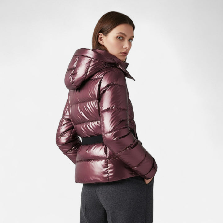 Women's cropped quilted hooded ski jacket with belt and zipper