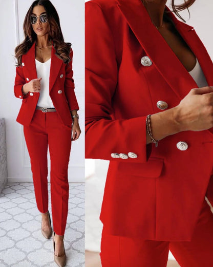 Women's double-breasted trouser suit with tailored blazer, lapels and matching ankle-length trousers