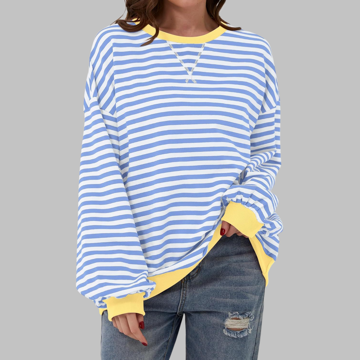 Women's striped crew neck sweatshirt with long sleeves and contrast ribbed trims