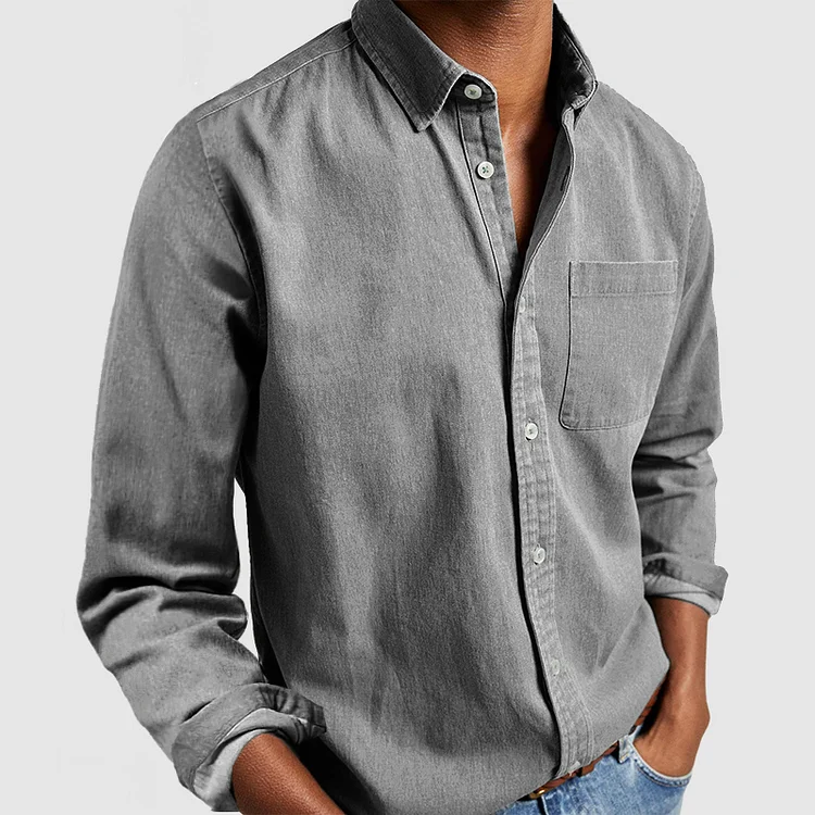 Men's classic long sleeve button shirt with collar and chest pocket