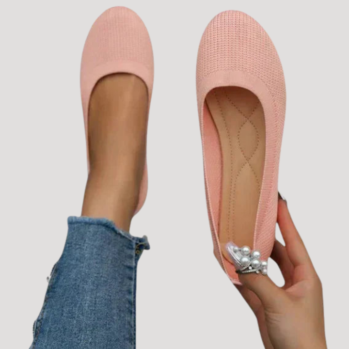 Women's knit flat shoes with rounded toes and flat soles