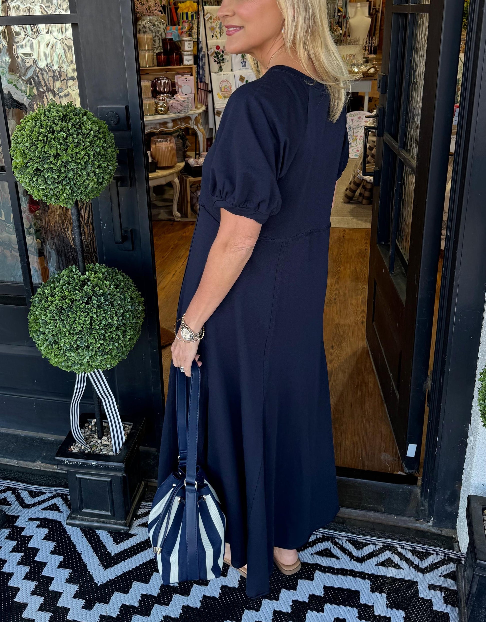 Alessia - Puff Sleeve Maxi Dress