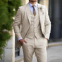 Costume trois pièces homme à revers crantés et boutonnage devant