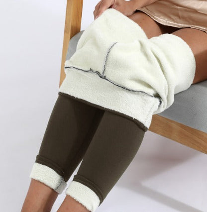 Women's full-length fleece leggings with high-rise waistband and contrasting lining